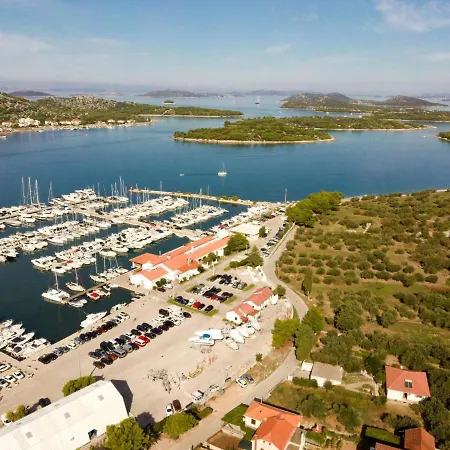 Mihotic By Interhome Casa de Férias *