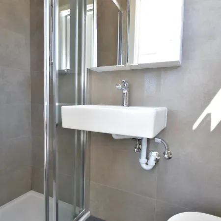 בית נופש Mihotic By Interhome מורטר