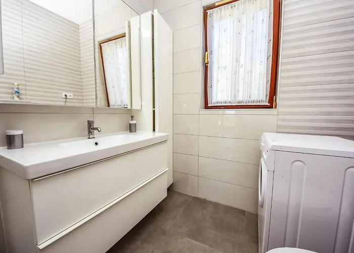 Tatil Evi Mihotic By Interhome Murter