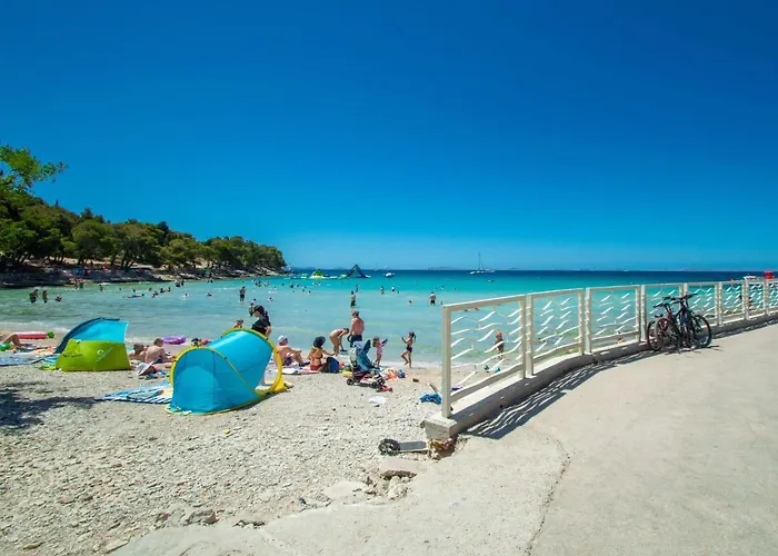 Mihotic By Interhome *