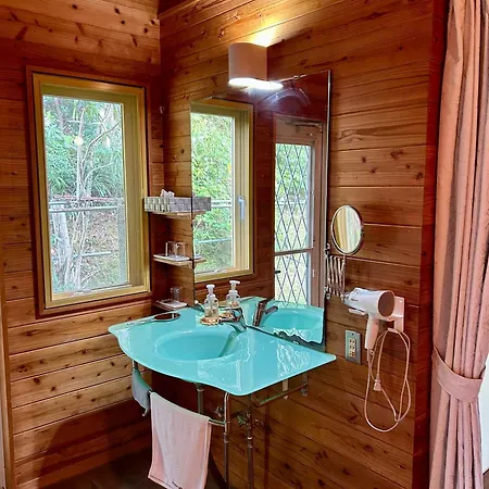 Mihotic By Interhome