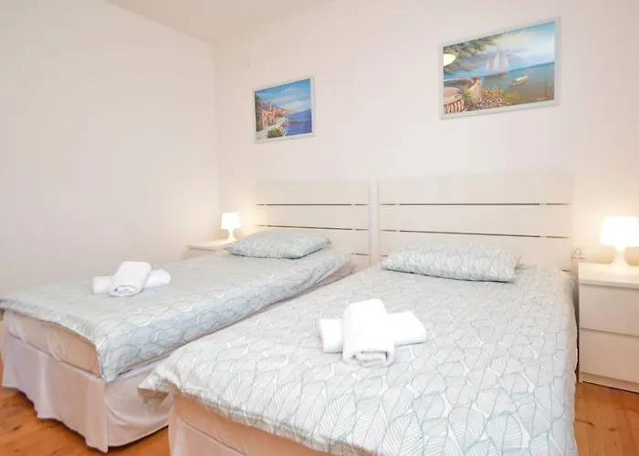 Mihotic By Interhome Murter